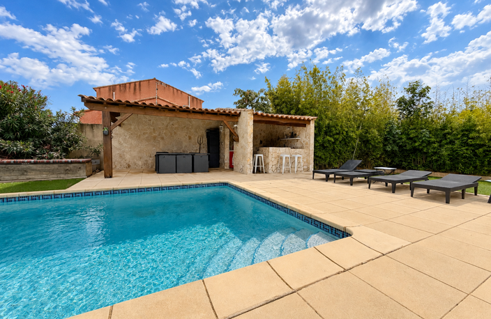 Vend maison de 163m2 avec piscine et garage sur un terrain d — photo 4