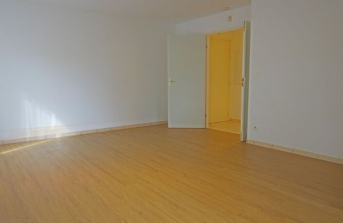 3 Pièces NON MEUBLE LONGUE DUREE — photo 5