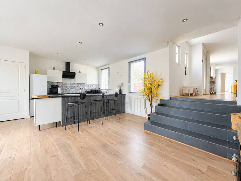 Maison mitoyenne Mereuil 5 pièce(s) 130m² — photo 1