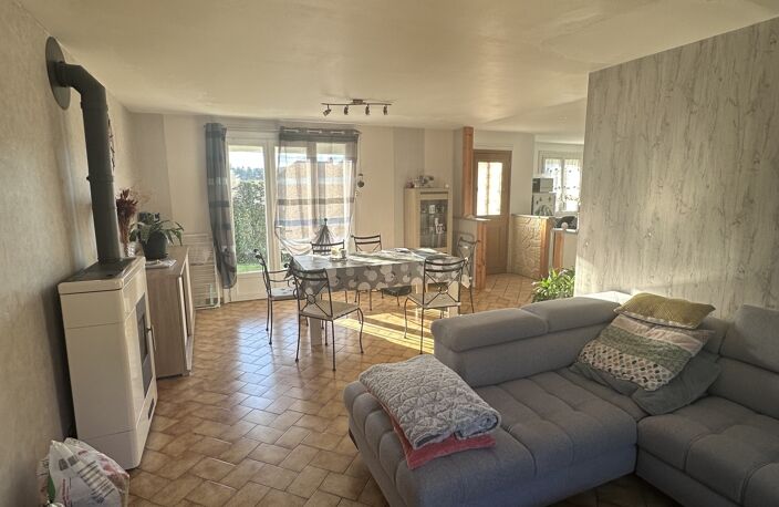 Vente Maison/villa 5 pièces — photo 3