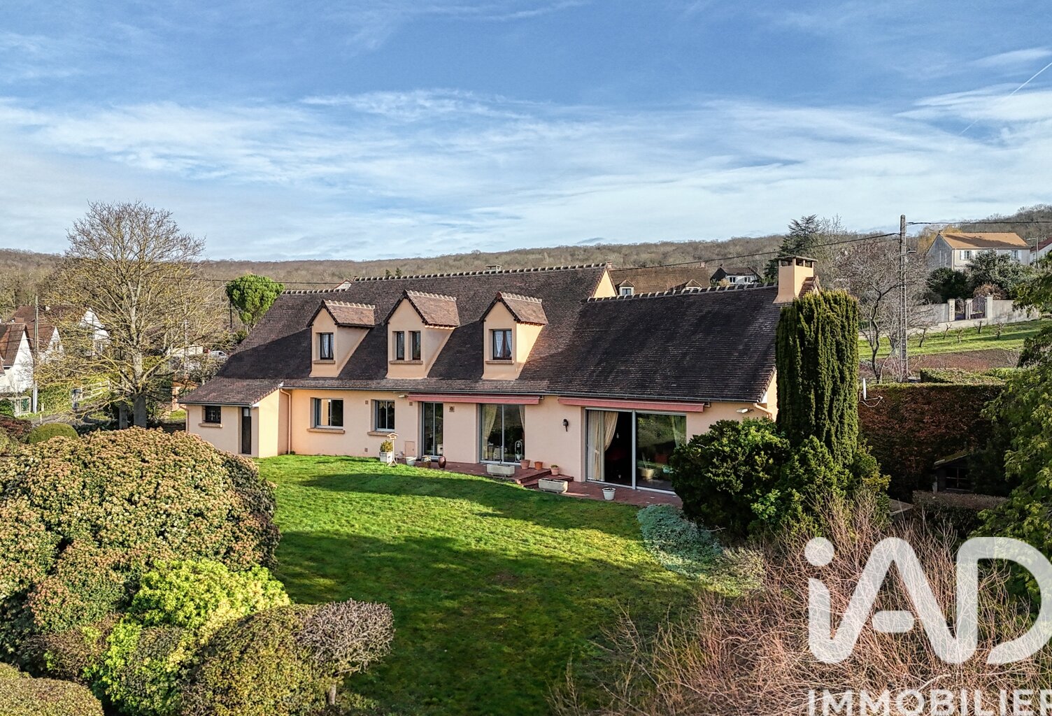 Vente Maison/villa 9 pièces — photo 1