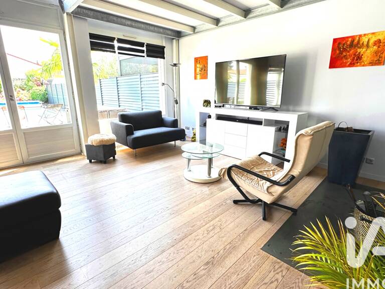 Vente Maison/villa 11 pièces — photo 1