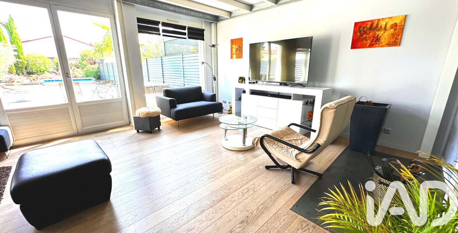 Vente Maison/villa 11 pièces — photo 1
