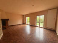 Maison L Isle Jourdain  T5  229 m2 — photo 4