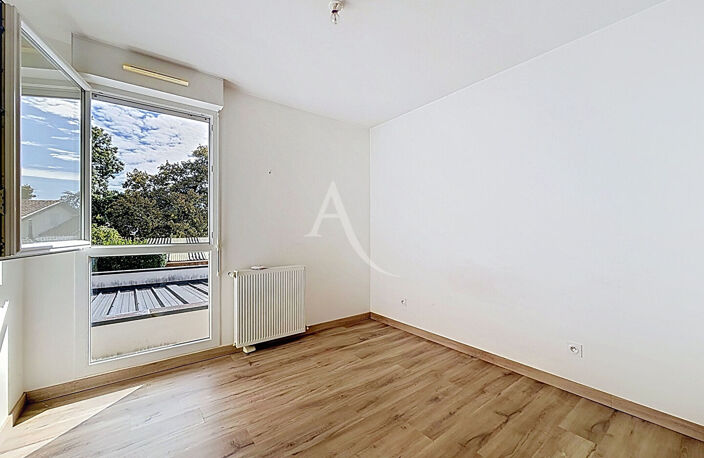 PAU T3 avec esprit maison, terrasse et 2 parkings - Saint-Julien / Hélioparc — photo 4