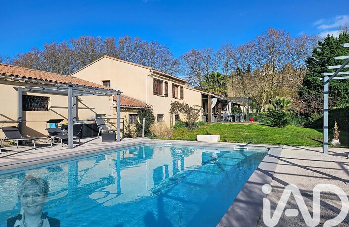 Vente Maison/villa 7 pièces — photo 2