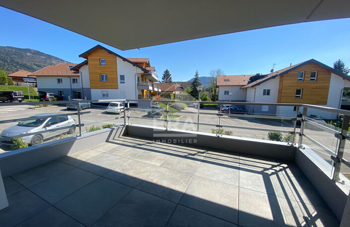 T2 VILLAZ — photo 3
