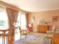 AVRILLÉ - VAL D'OR APPARTEMENT DE TYPE 7 — photo 2