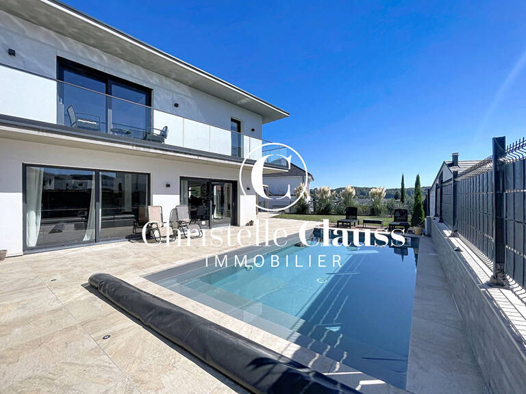 Maison contemporaine avec piscine à Hagenthal-le-Haut — photo 1