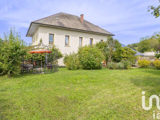 Vente Maison/villa 8 pièces — photo du bien