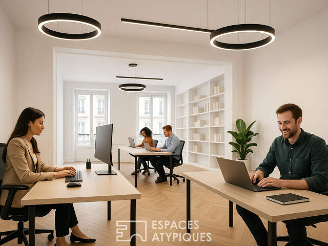 Bureaux / Local commercial à rénover à quelques pas de la Place Bellecour — photo du bien
