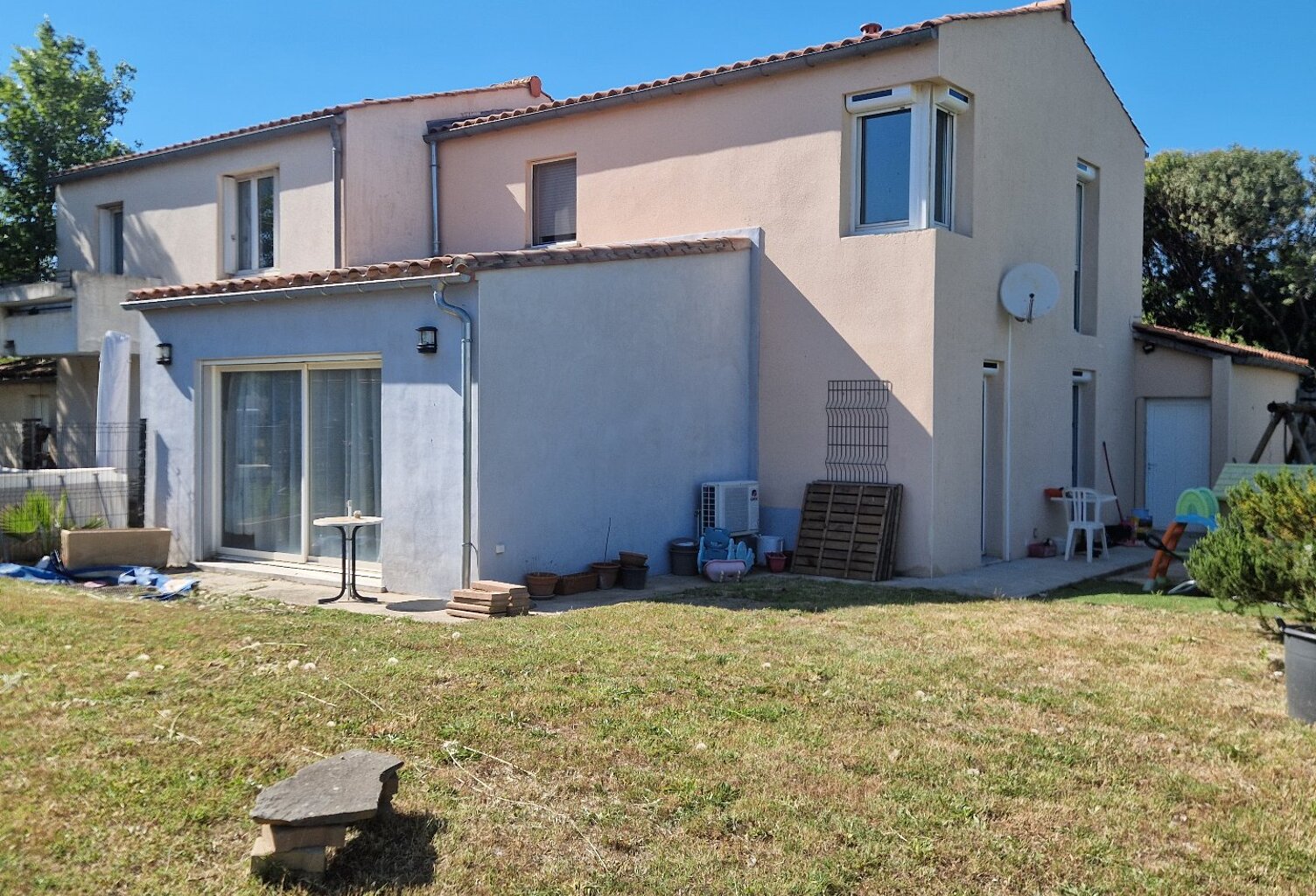 Pavillon — photo 1