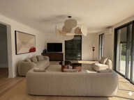 ÉGUILLES  VILLA CONTEMPORAINE   PRESTATIONS HAUT DE GAMME  DOMAINE SÉCURISÉ — photo 2