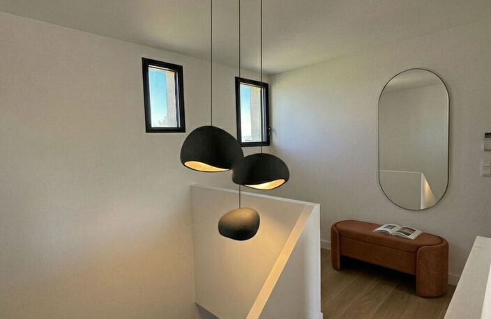 ÉGUILLES  VILLA CONTEMPORAINE   PRESTATIONS HAUT DE GAMME  DOMAINE SÉCURISÉ — photo 4