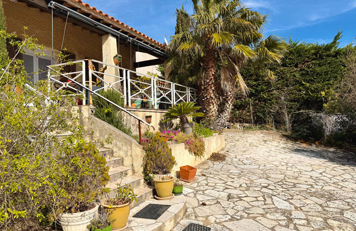 Carry-le-Rouet - Villa avec piscine et vue mer! — photo 2