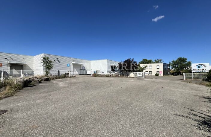 ENTREPOT - LOGISTIQUE à LOUER — photo 2