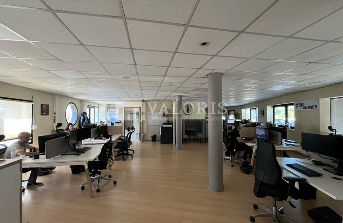 ENTREPOT - LOGISTIQUE à LOUER — photo 4