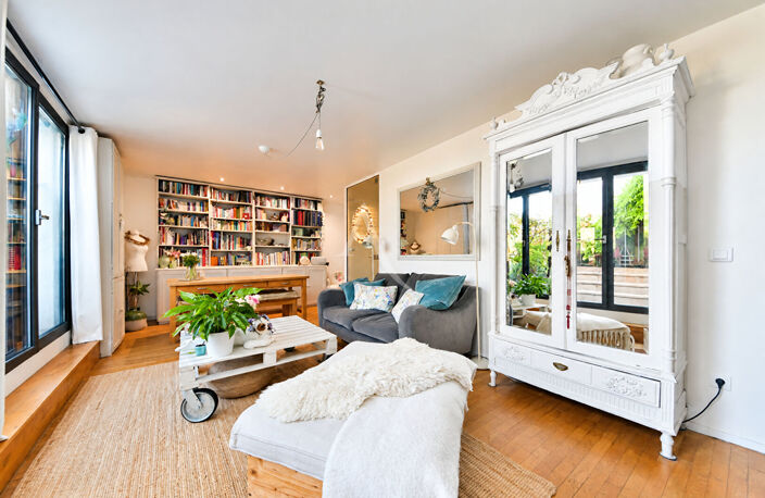 Duplex en dernier étage avec jardin paysager — photo 3