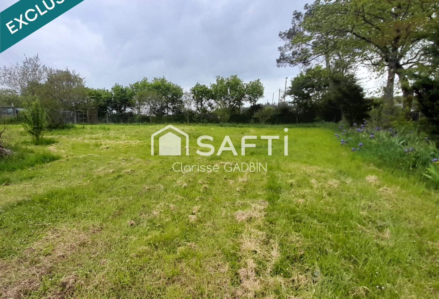 Terrain constructible au calme — photo 1