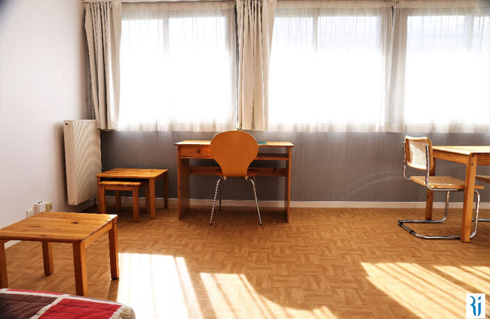 Location Studio équipé de 27.74 m² Rue Orbe - Rouen - Référence du bien : DUC-ORBE-4EME — photo 4