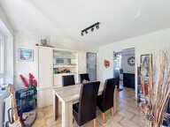 Les tourrettes - Appartement 4 pièces avec balcon, jardin privatif et piscine, garage et deux caves ! — photo 3
