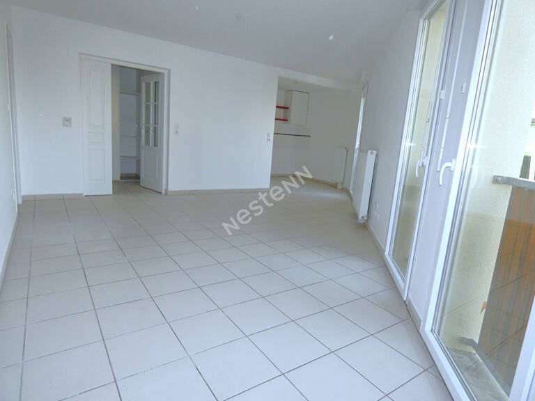 BLAGNAC 31700 PROCHE TRAMWAY Agréable T3 Récent de 69.75m2 ,SANS TERRASSE,  parking sous sol — photo 1