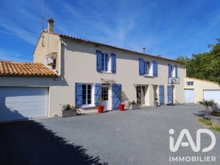 Vente Maison traditionnelle 8 pièces — photo 1