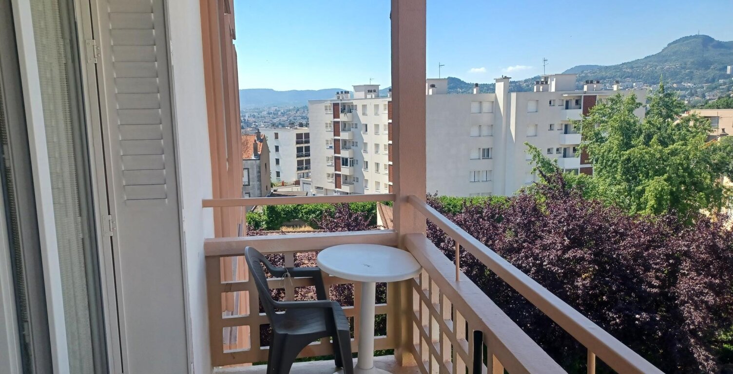 Appartement de type 4 avec balcon — photo 1