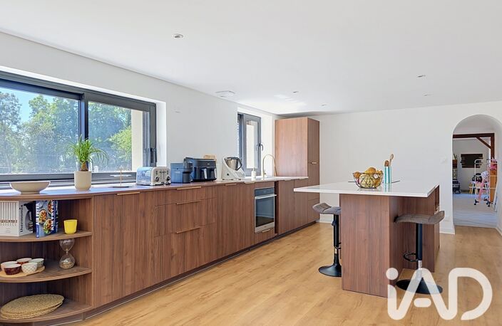 Vente Maison/villa 8 pièces — photo 3