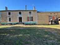 Belle longère à rénover intégralement sur terrain de 3476m² — photo 2