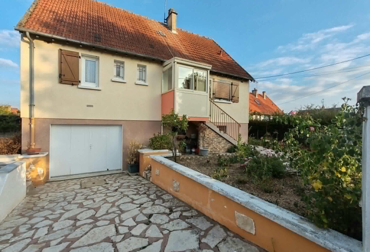Idéale première acquisition ! Maison 110m² avec sous-sol total — photo 1