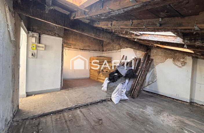 Bordeaux Chartrons - OPPORTUNITE A SAISIR - Appartement de type T2 à rénover — photo 4