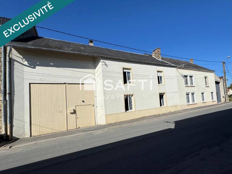 Maison de village avec cour et dépendance — photo 1
