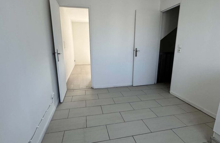 Vente Maison/villa 6 pièces — photo 2