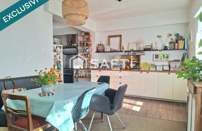 Une maison de ville pleine de charme aux beaux volumes, idéale pour une famille ! — photo 2