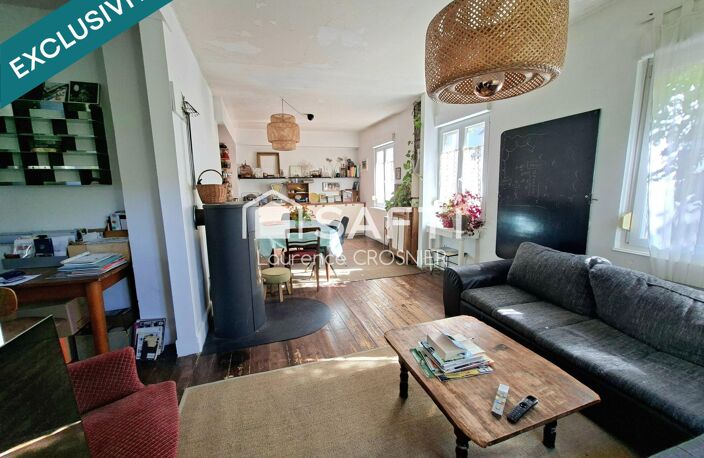 Une maison de ville pleine de charme aux beaux volumes, idéale pour une famille ! — photo 3