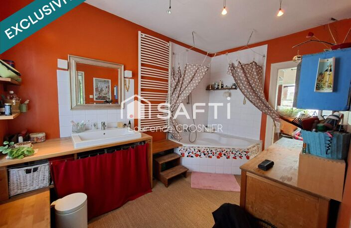 Une maison de ville pleine de charme aux beaux volumes, idéale pour une famille ! — photo 4