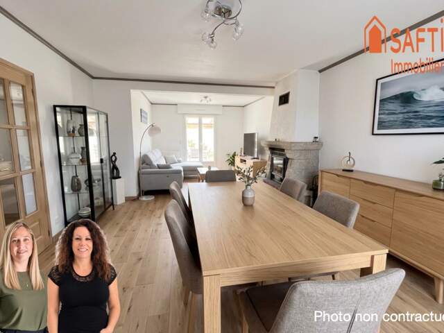 Maison en plein bourg — photo du bien