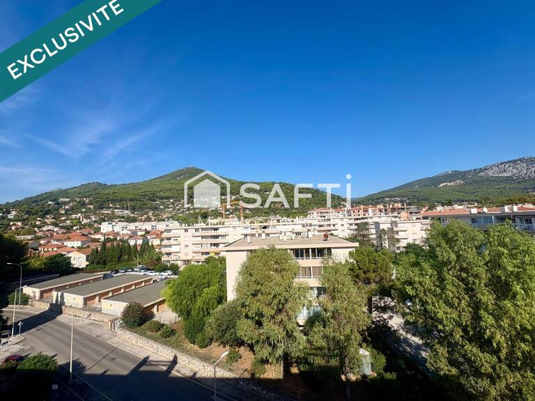 Bel appartement traversant avec double loggia — photo 1
