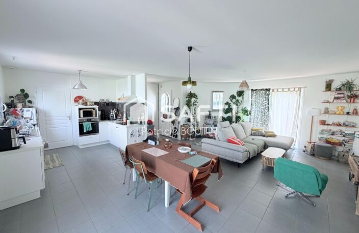 PAVILLON PLAIN PIED 2 CHAMBRES ET GARAGE A NIORT ! — photo 2