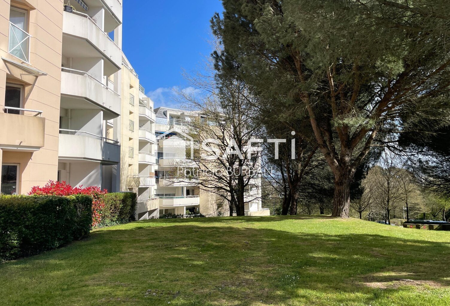Appartement T3 64 m2 avec 3 balcons à Vannes — photo 1