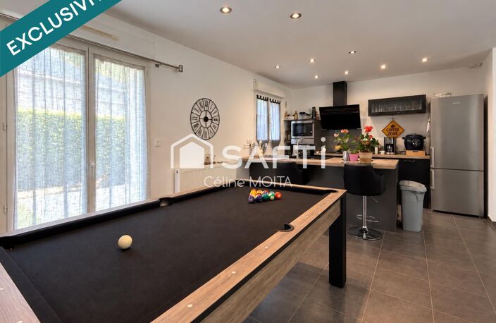 Plain-pied récent 4 chambres avec piscine — photo 4