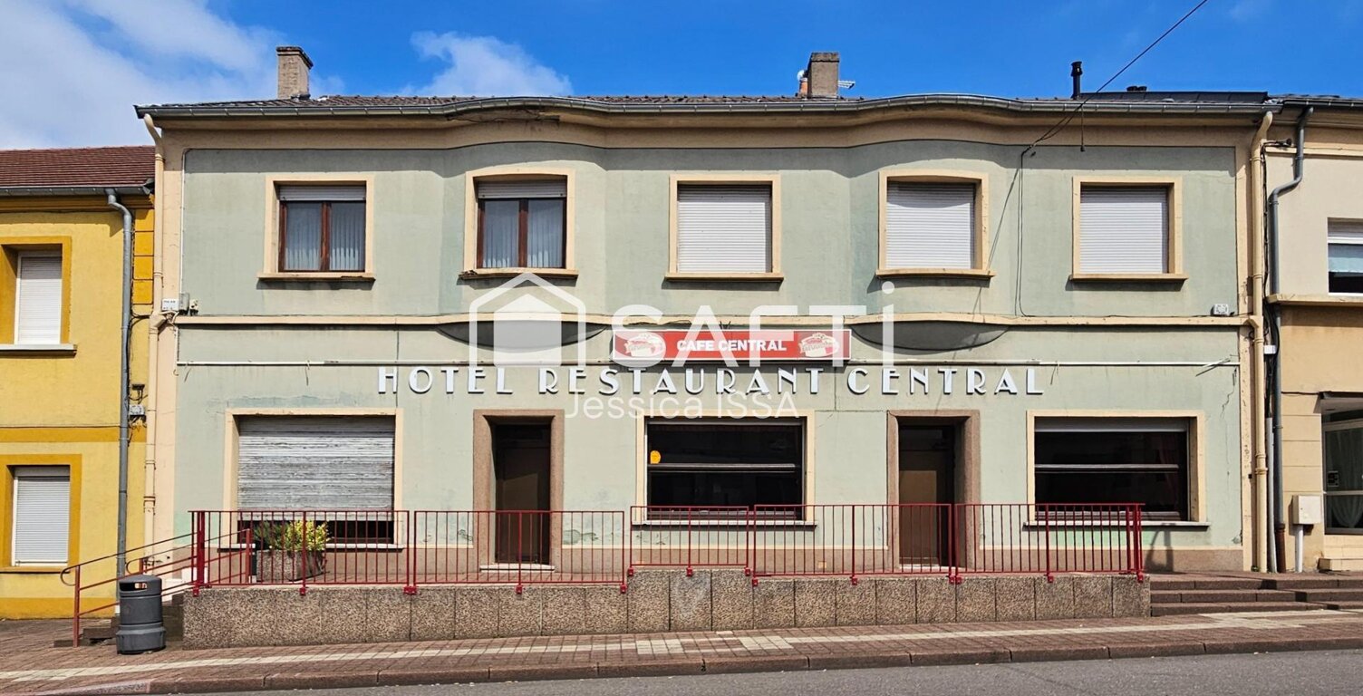 Immeuble "Café avec LICENCE IV et 5 appartements " — photo 1