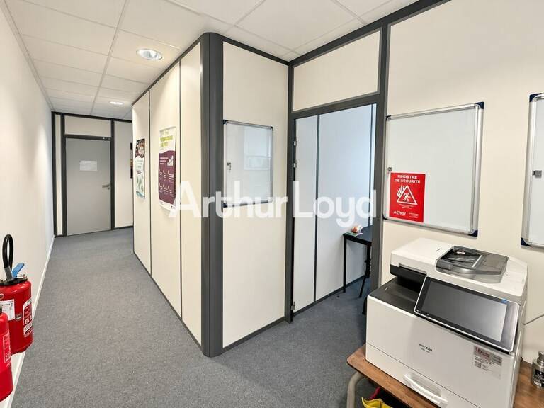 à LOUER — photo 1