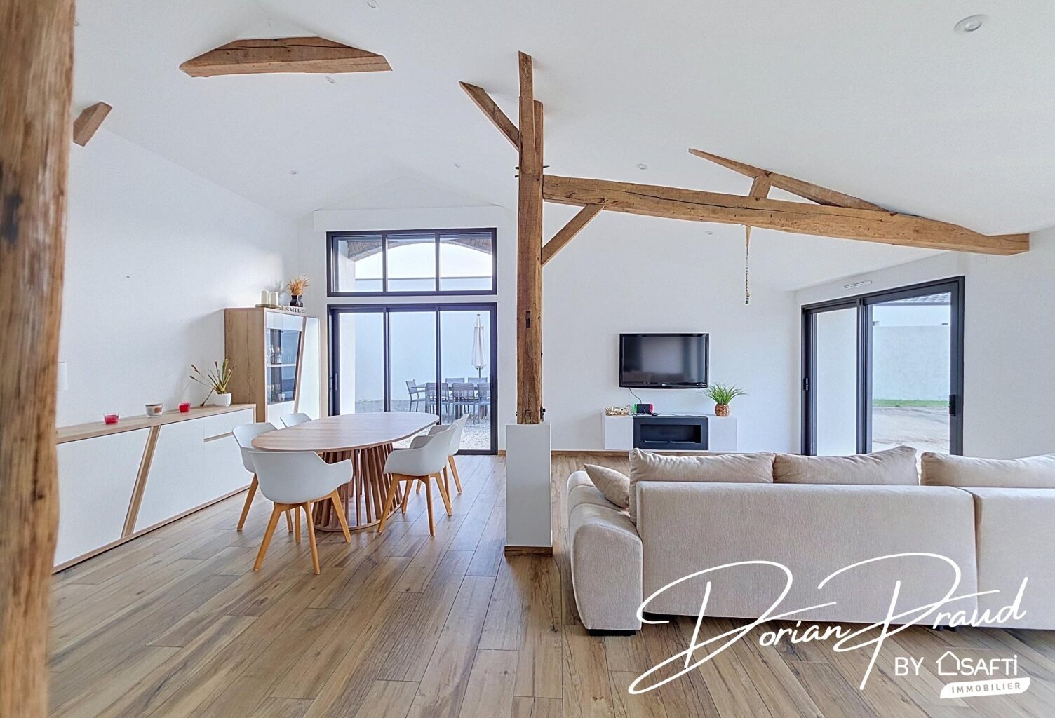 Maison 144 m² sur 804 m² de terrain, 4/5 chambres — photo 1