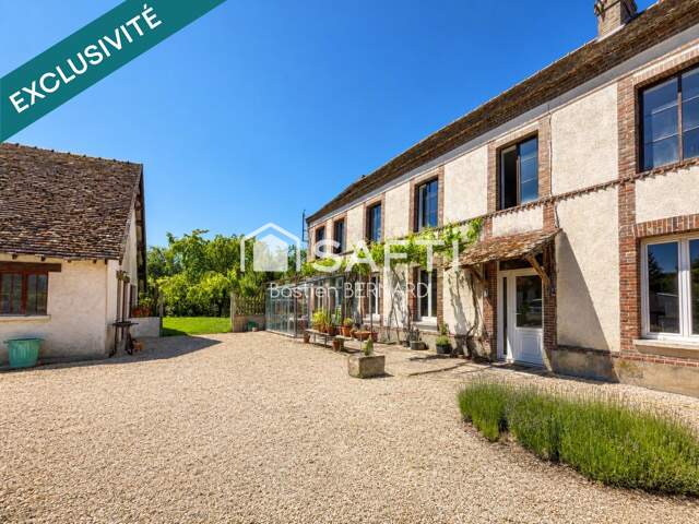 Maison ancienne avec jardin et dépendance — photo du bien
