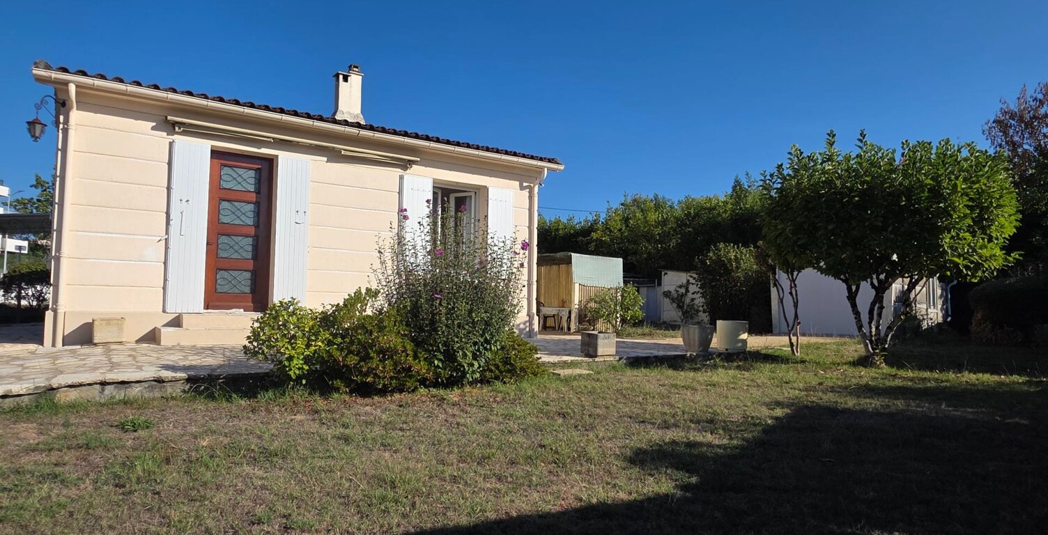 HAUT CENON - Maison en pierre à rénover, beau potentiel — photo 1