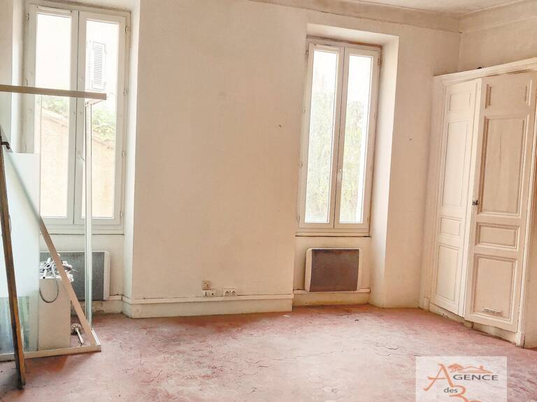 COLLOBRIÈRES CENTRE  STUDIO À RÉNOVER  33 m² + 1 CAVE.<br>Un p — photo 1