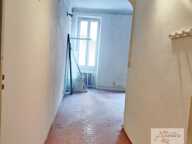 COLLOBRIÈRES CENTRE  STUDIO À RÉNOVER  33 m² + 1 CAVE.<br>Un p — photo 3