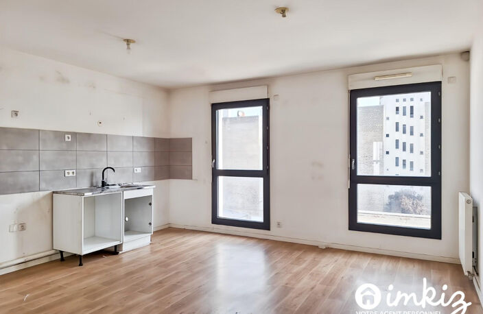 Aubervilliers – 4 pièces 79 m² traversant parking — photo 2